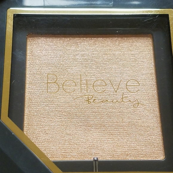 NWT (2) BELIEVE Beauty Radiant Finish Highlighters: Champagne Kiss + Good Vibes! - Picture 8 of 15